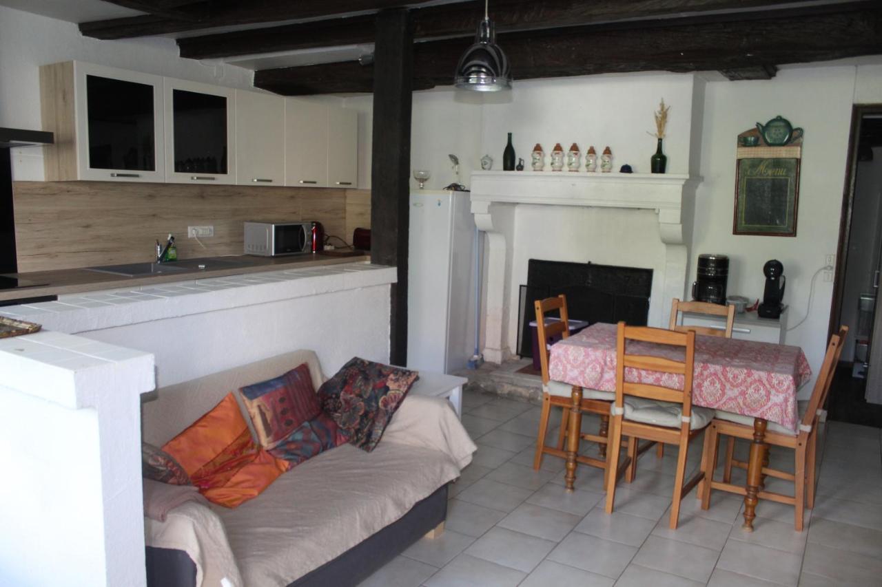 La Maison D'Odile Beaujeu-Saint-Vallier-et-Pierrejux Zewnętrze zdjęcie